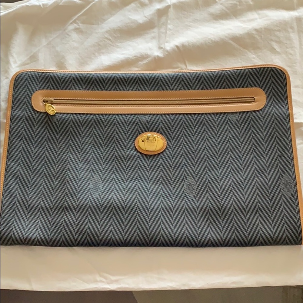 Marc Cross zipper portfolio. Gold accents.